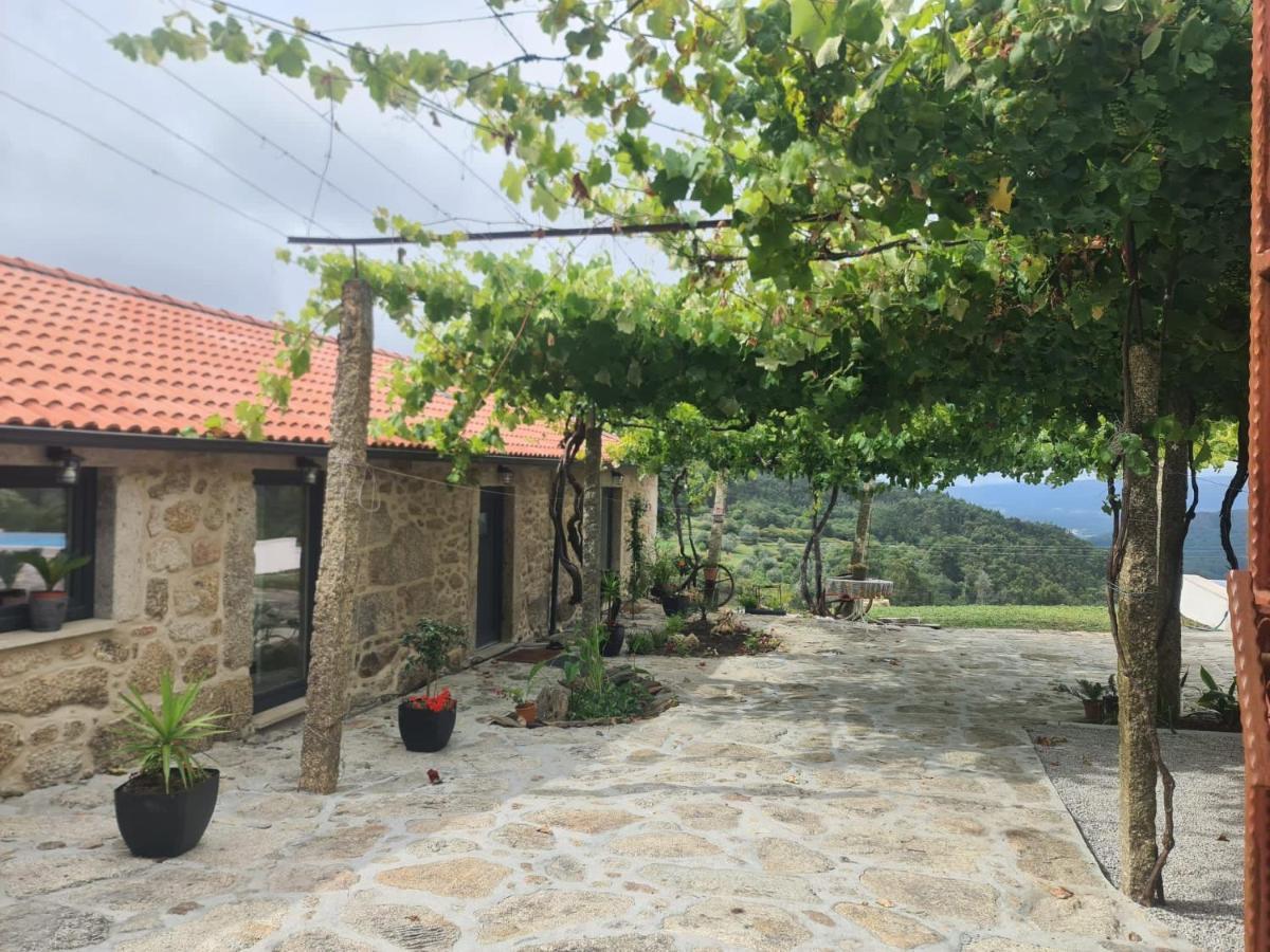 Hébergement de vacances A Casinha Do Carreiras *